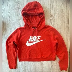 Nike Women's Burnt Orange Crop hoodie size Large